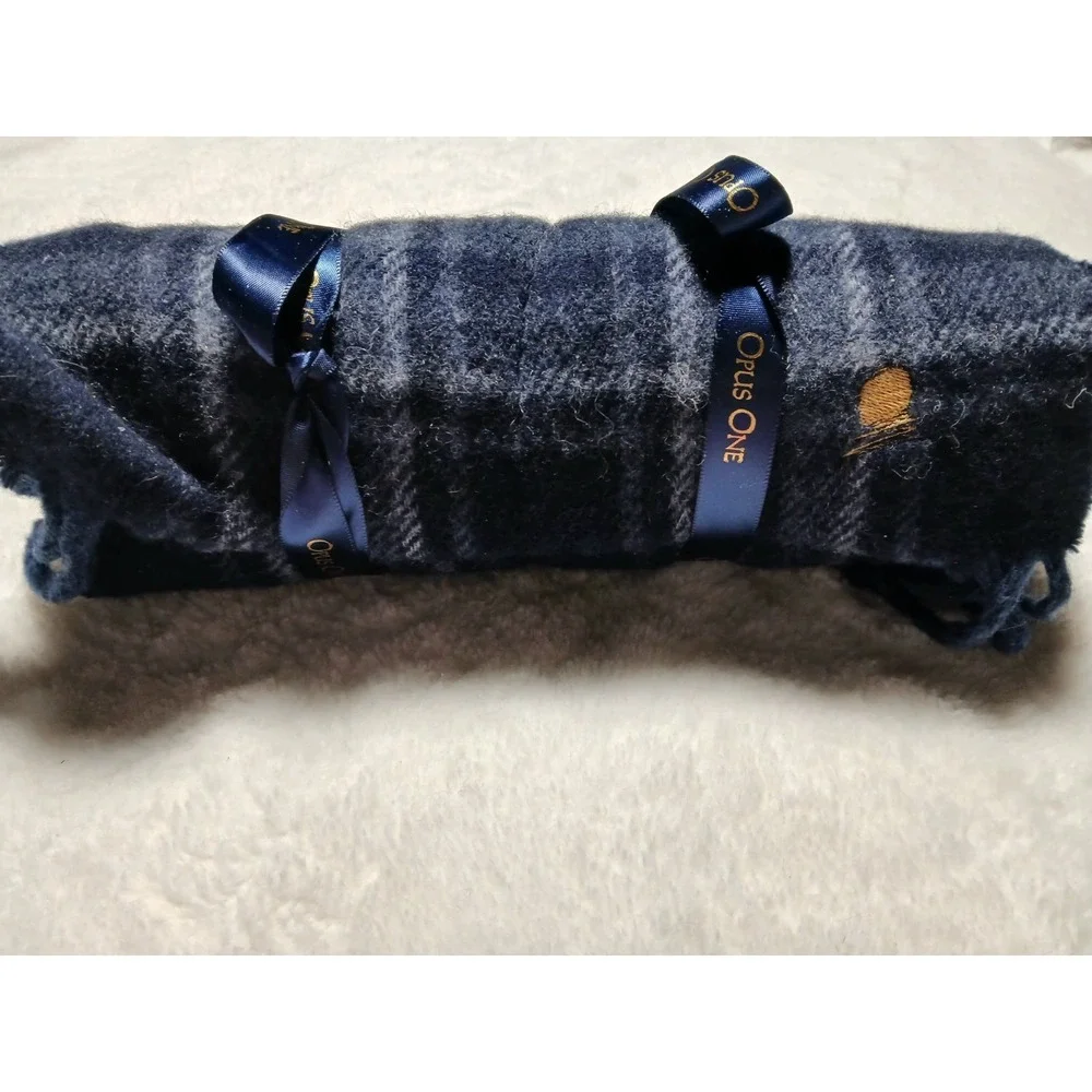 Polo Ralph Lauren x Opus One Rare Corporate Gift Scarf - Navy Plaid Wool Blend